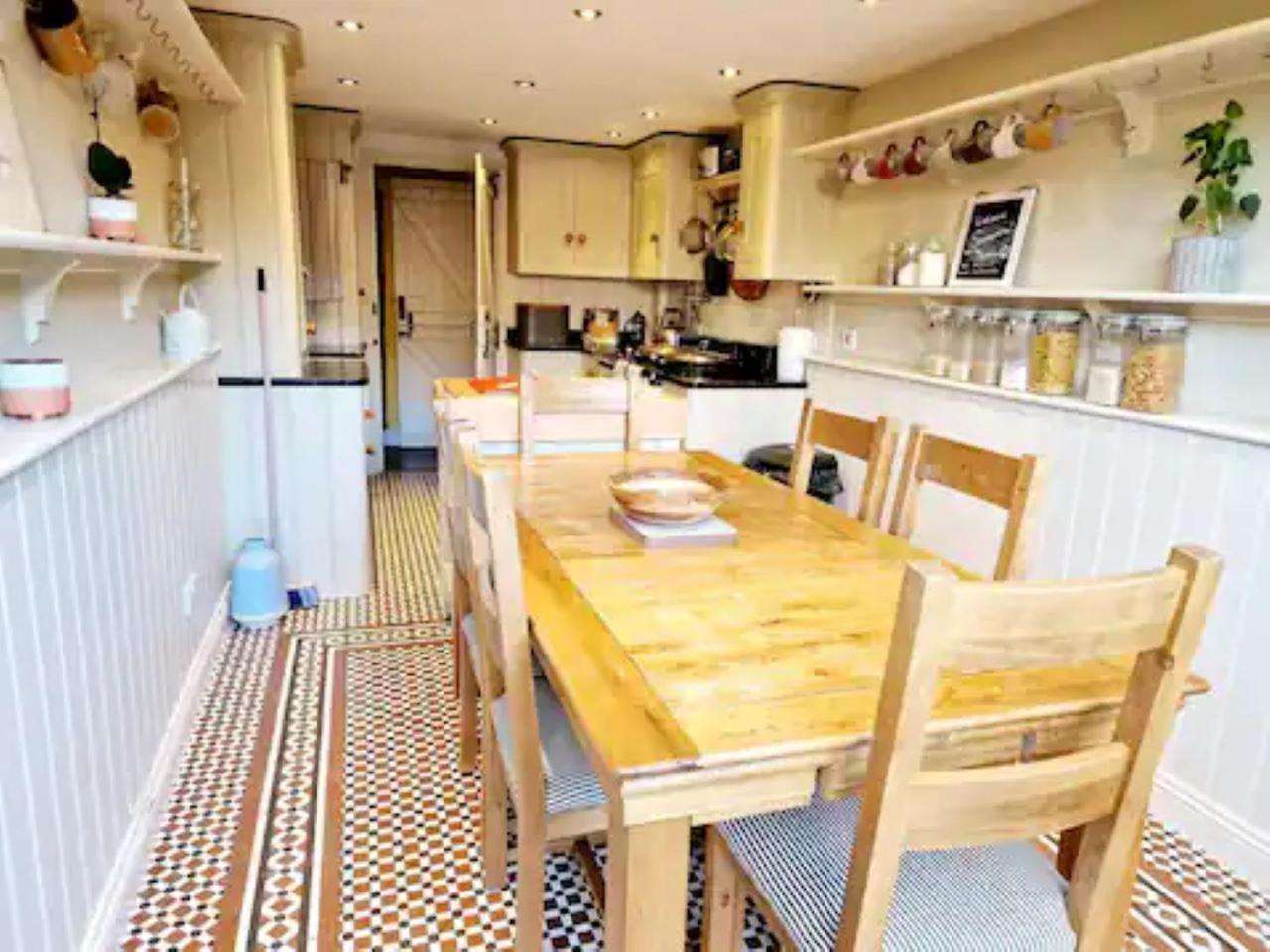 Jackdaw Cottage-Beautiful Cottage, Town Centre Wimborne Minster Eksteriør billede