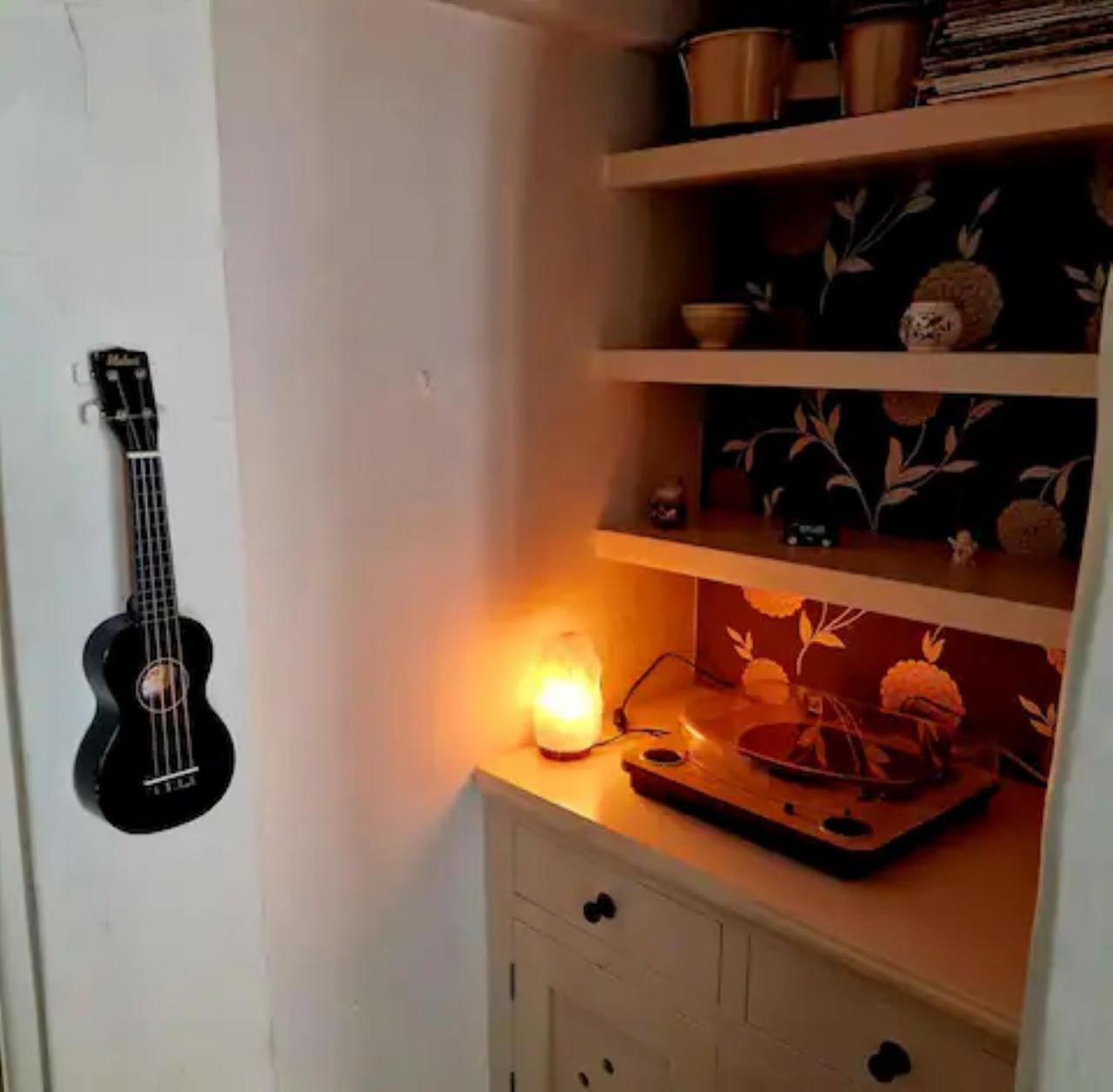 Jackdaw Cottage-Beautiful Cottage, Town Centre Wimborne Minster Eksteriør billede