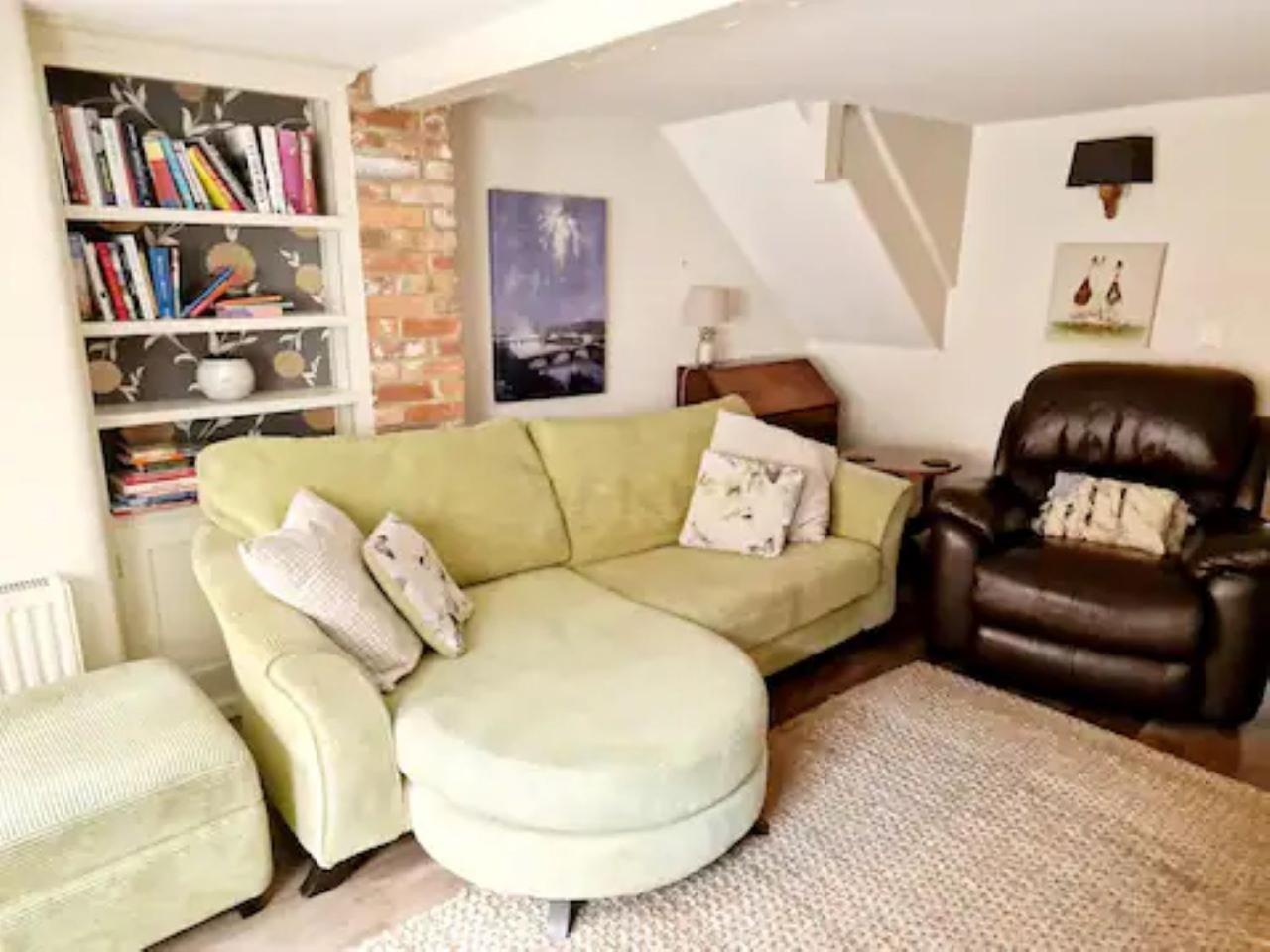 Jackdaw Cottage-Beautiful Cottage, Town Centre Wimborne Minster Eksteriør billede