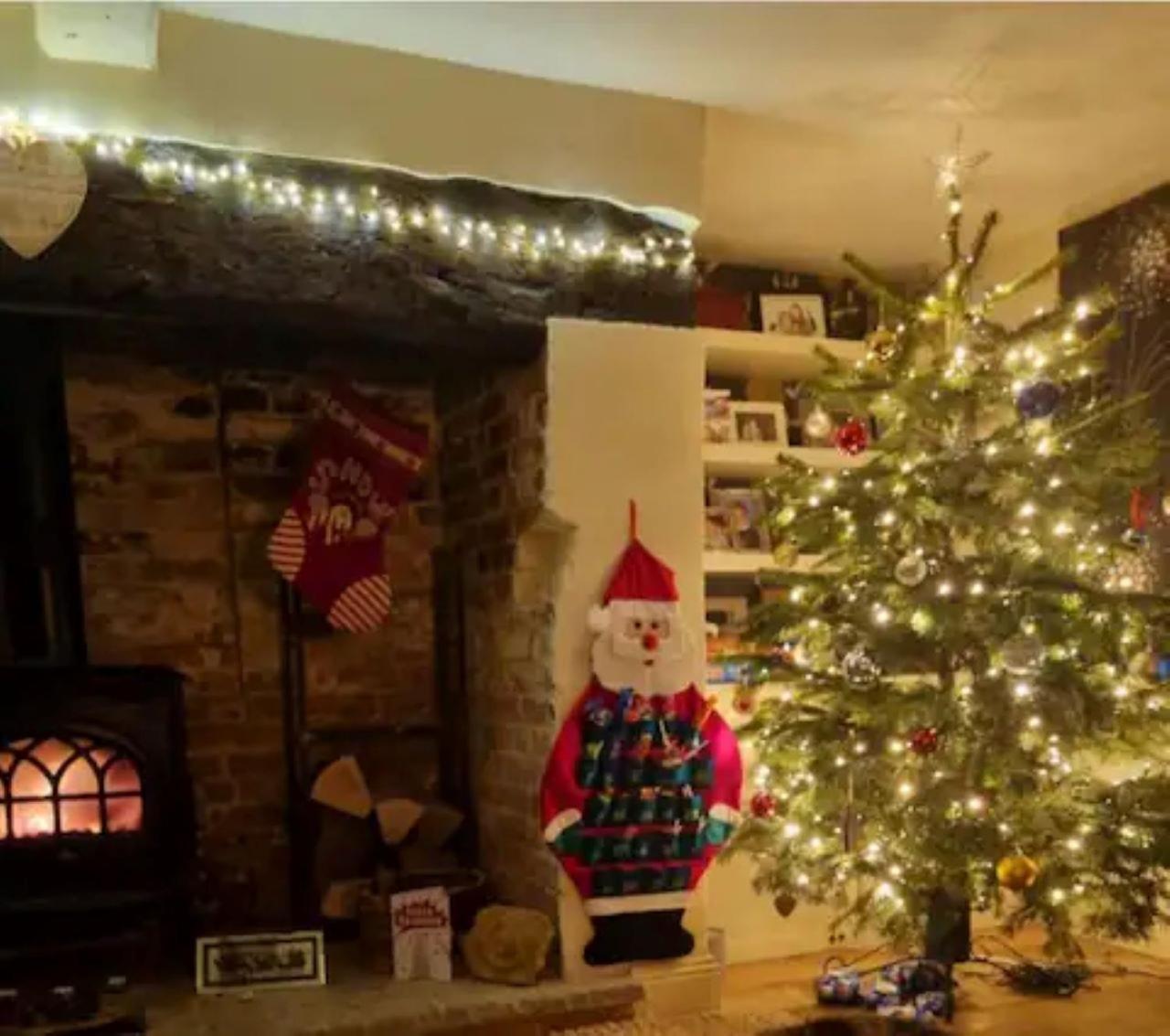 Jackdaw Cottage-Beautiful Cottage, Town Centre Wimborne Minster Eksteriør billede